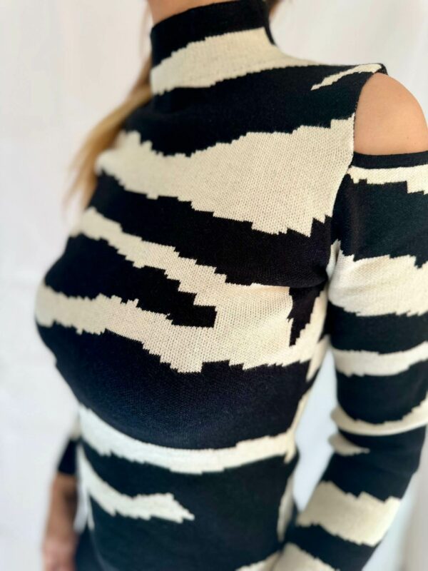Maglia Lucy Nero e Panna Dettaglio